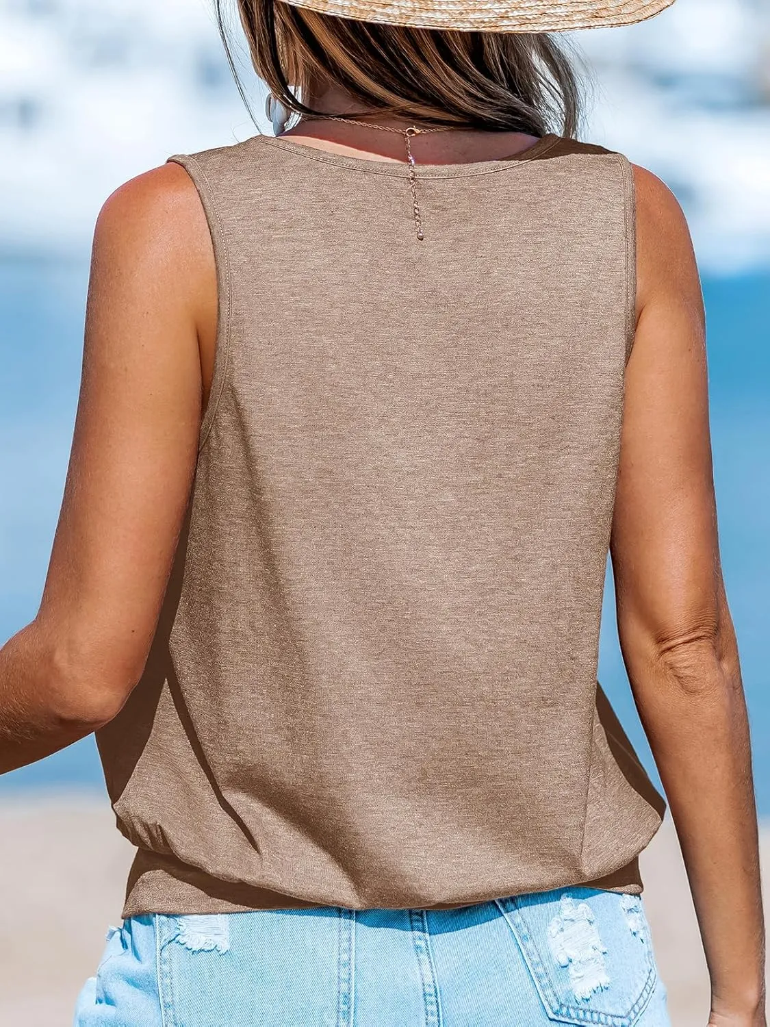 CUPSHE Womens Top V Neck Knit Sleeveless Shirts Dressy Tank Tops 2025 Fashion Blouse Summer Casual