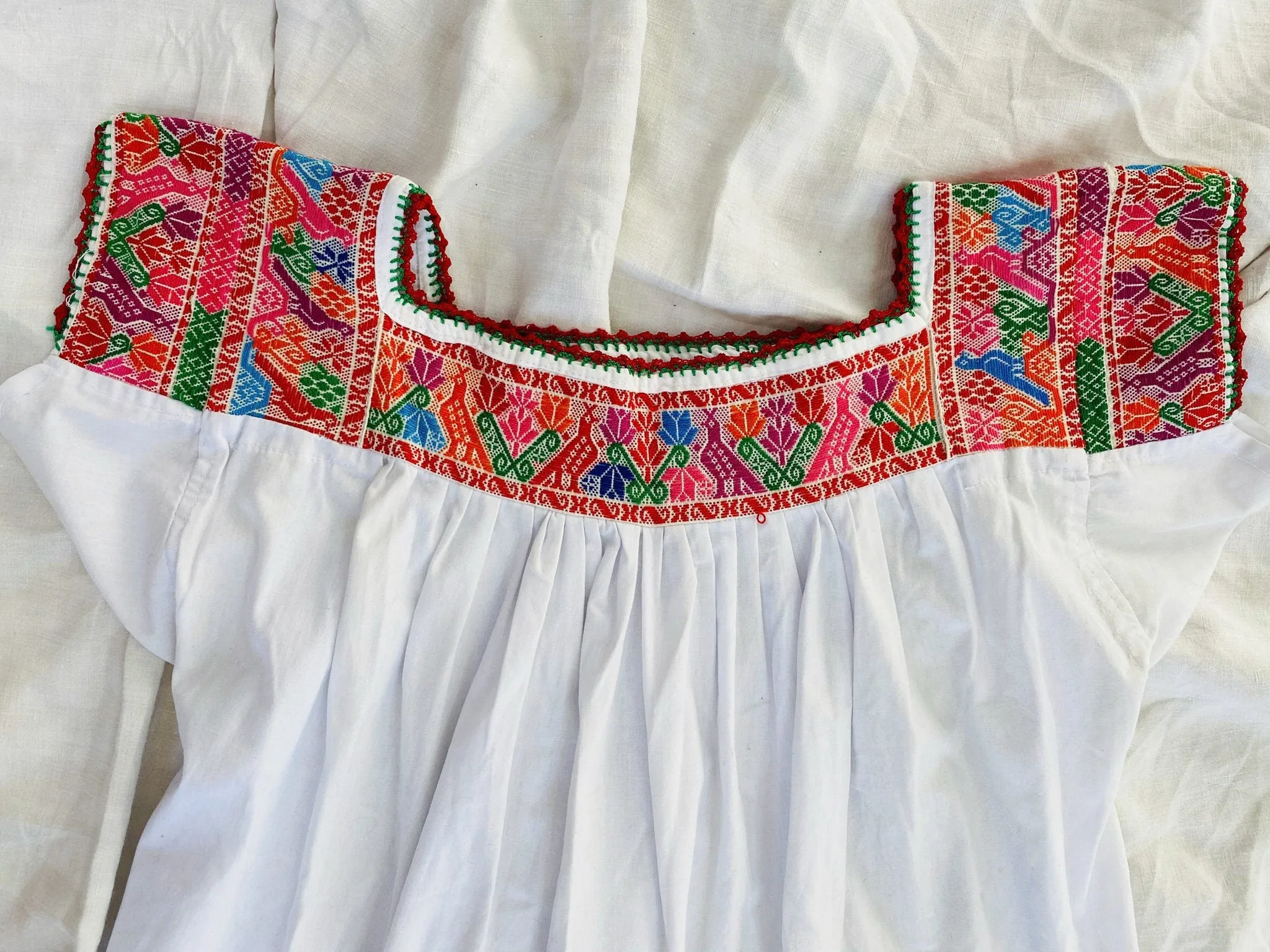 Hand-Embroidered Nahua Blouse. Puebla, Mexico. Up to Size M