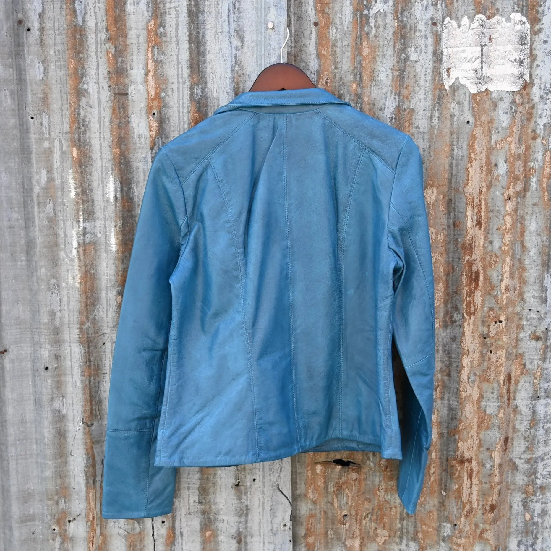 Ladies Lightweight Leather Jacket with Zip Front in Denim