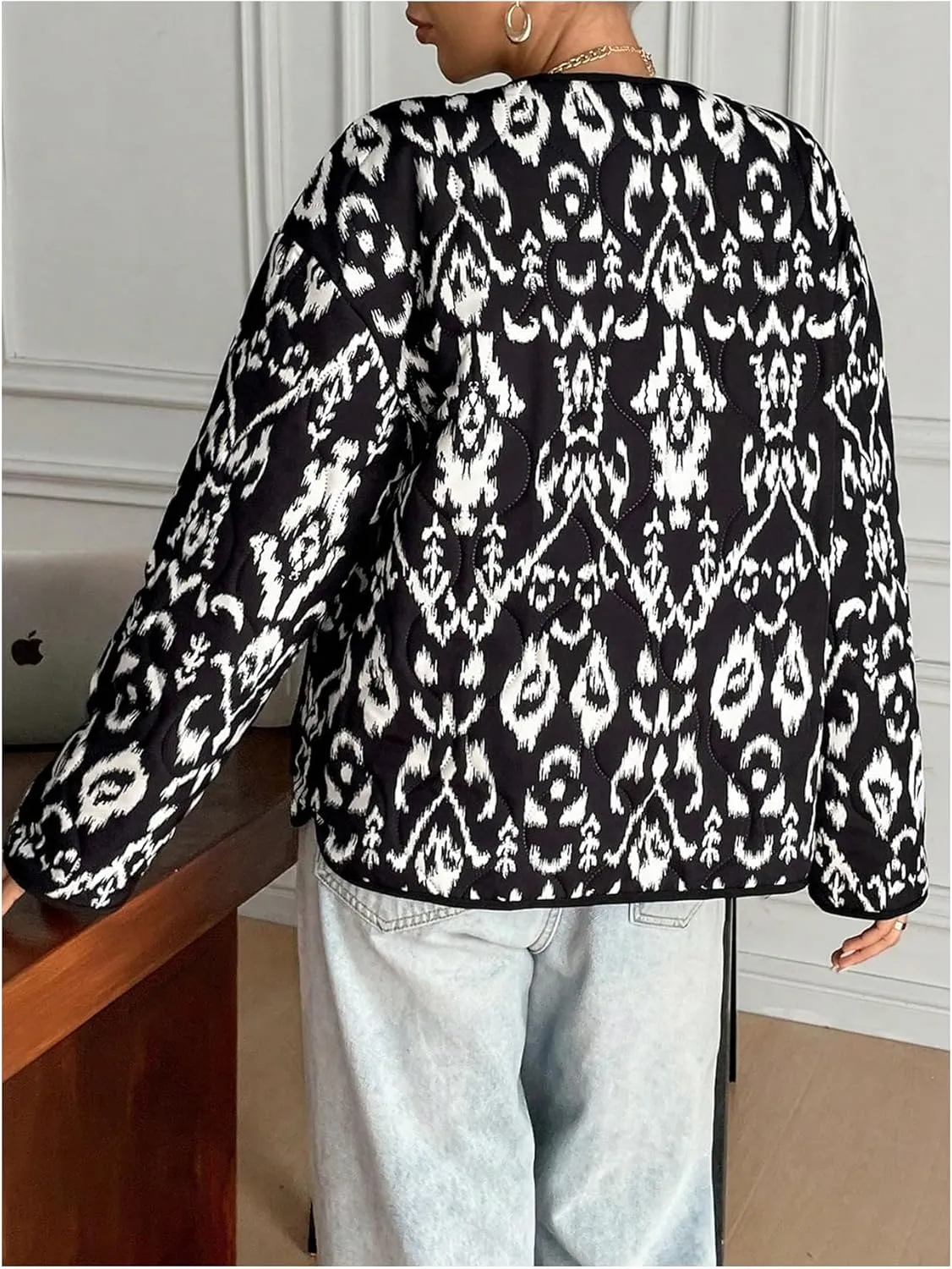 MakeMeChic Women's Cropped Quilted Jacket Floral Printed Puffer Jacket Long Sleeve Lightweight Outerwear