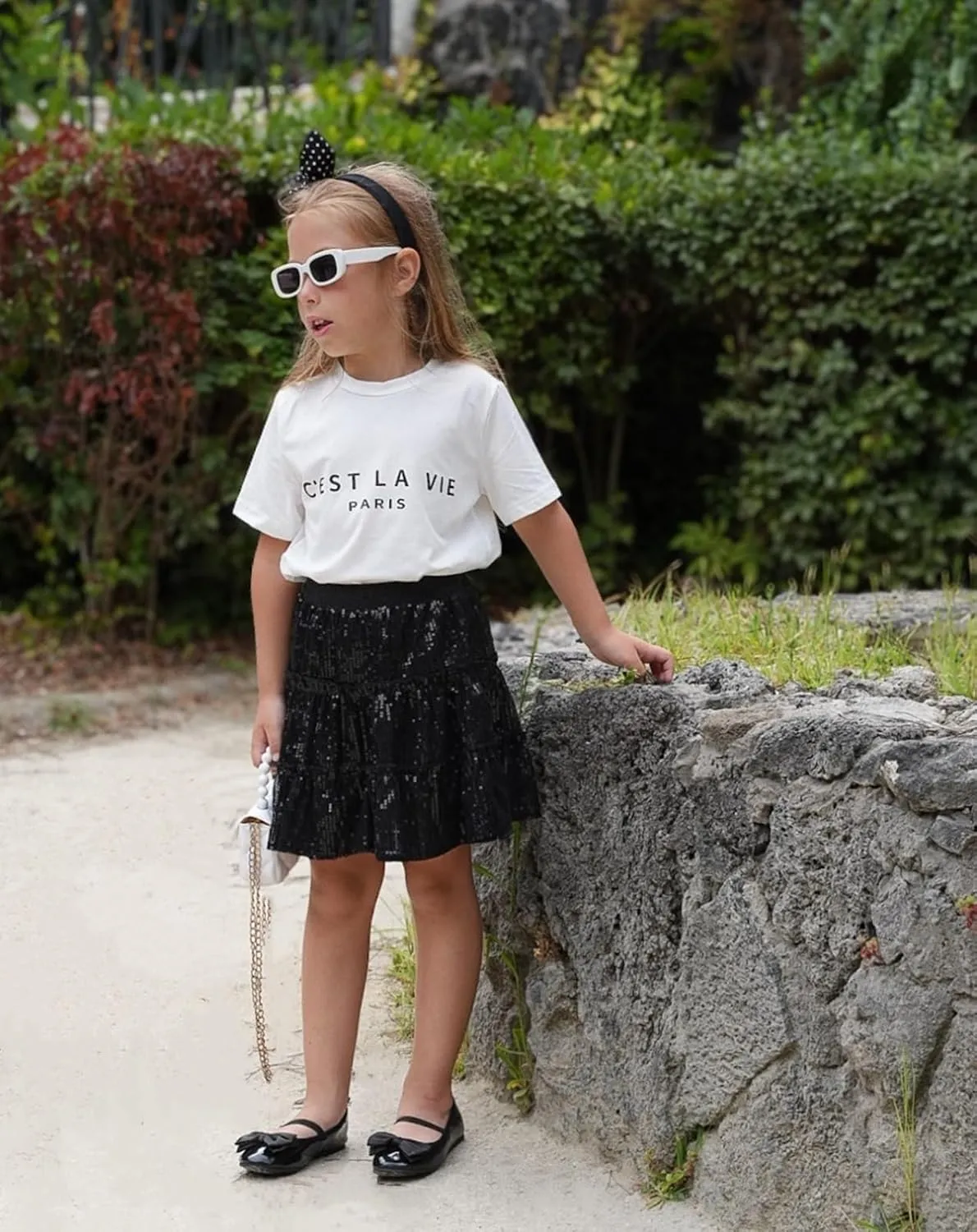 Rolanko Girls Sequin Skirt A-line Tiered Pleated Sparkly Skirt Elastic Waist Metallic Skirt for Party 5-12 Years