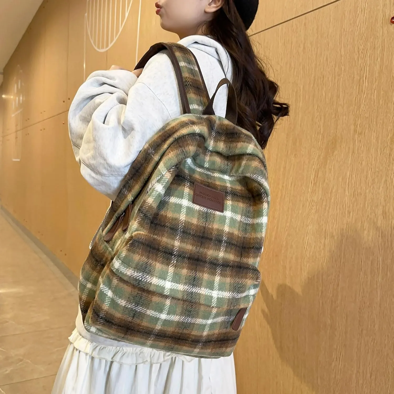 Teclado Backpack Plush Plaid Pattern 17.7 Inch Bookbags Lightweight Laptop Bag Travel Daypacks (Green)